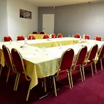Logis Отель Кале