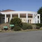 Logis فندق كاليه