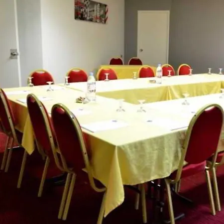 Hotel Logis Calais