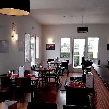 Logis & Restaurant & Bar Le Ξενοδοχείο
