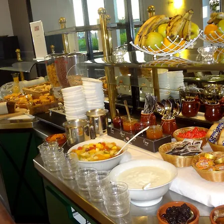 Logis & Restaurant & Bar Le
