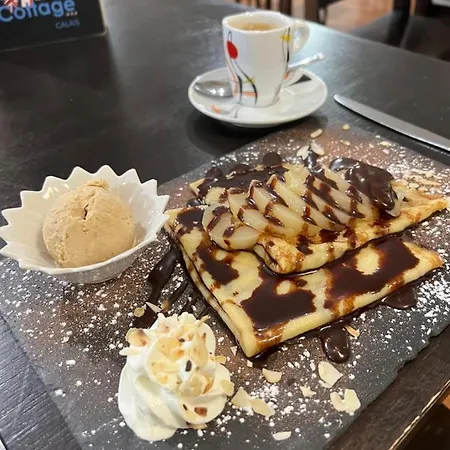 Logis & Restaurant & Bar Le Καλέ