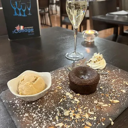 Logis & Restaurant & Bar Le Hotel