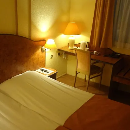 Logis & Restaurant & Bar Le 3*