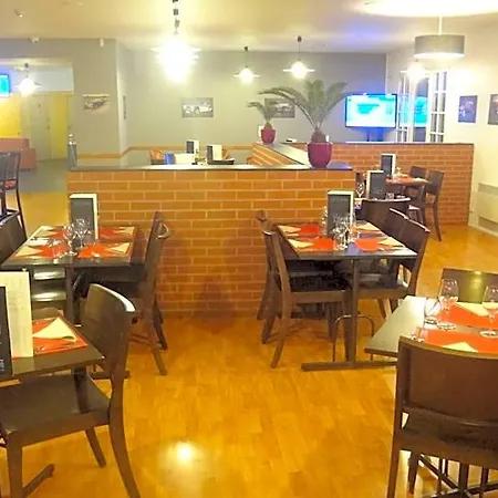 Logis & Restaurant & Bar Le 3*