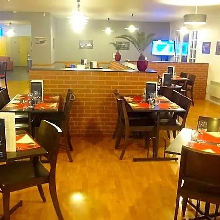 Logis & Restaurant & Bar Le Ξενοδοχείο 3*