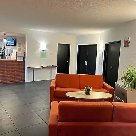 Logis & Restaurant & Bar Le 3* Καλέ