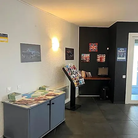 Logis Hôtel&restaurant&bar Le 3* Calais
